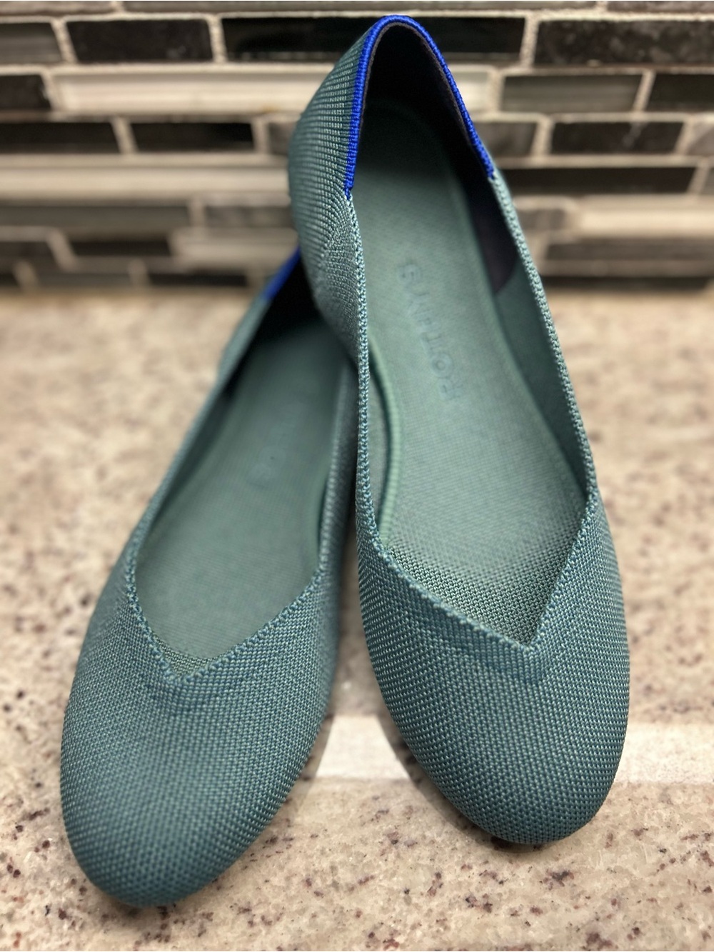 Rothy’s Women’s Teal Knit Ballet Flats - Slip-On Comfort size 6.5